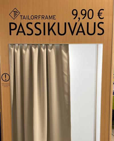 Helposti passikuvaan